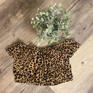 CHEETAH PRINT CROP TOP